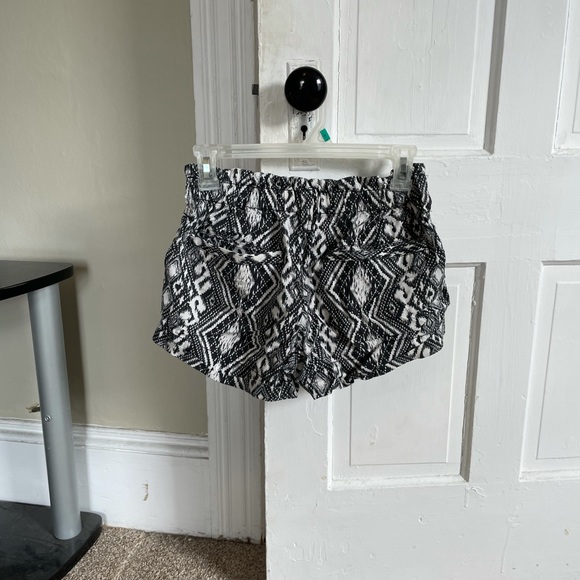 Shorts - Picture 2 of 2